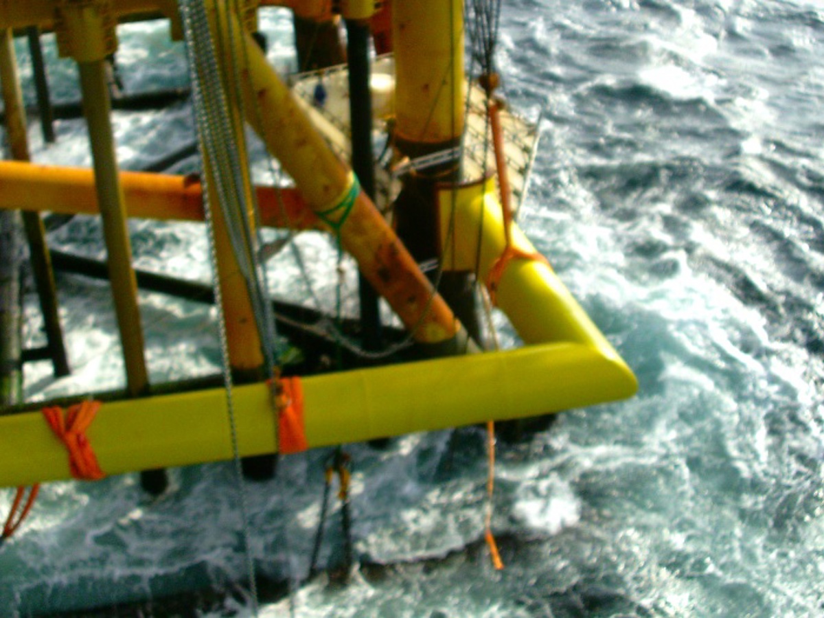 Successful riser guard replacements at the Tyra field